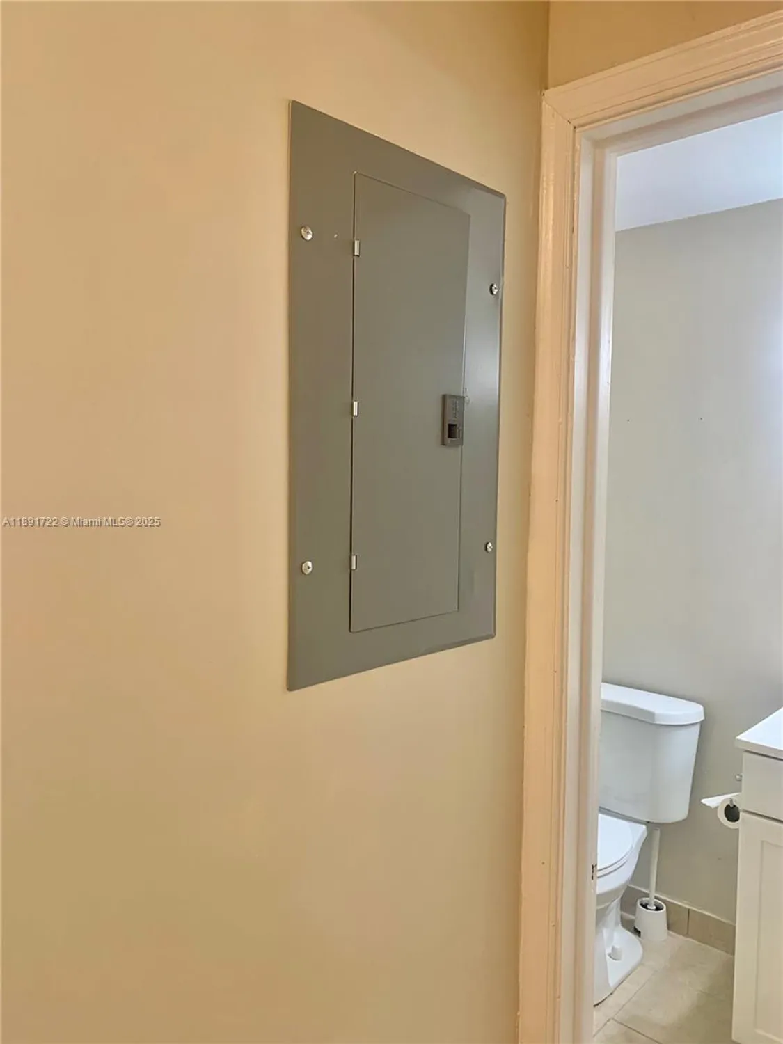 Property Slideshow image 16 of 21 | 1057 nw 83rd ave d47, Plantation, FL, 33322