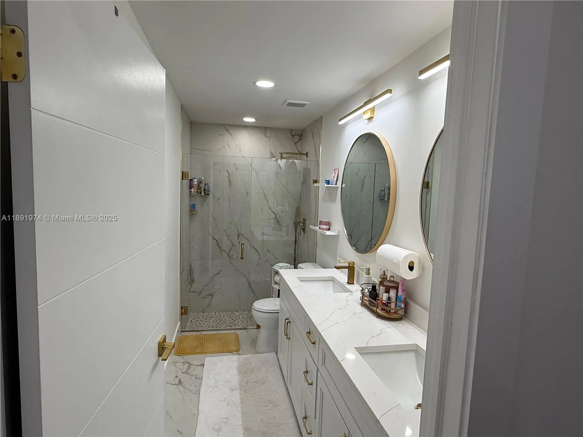 Property Slideshow image 18 of 30 | 8204 summerbreeze ln, Boca Raton, FL, 33496