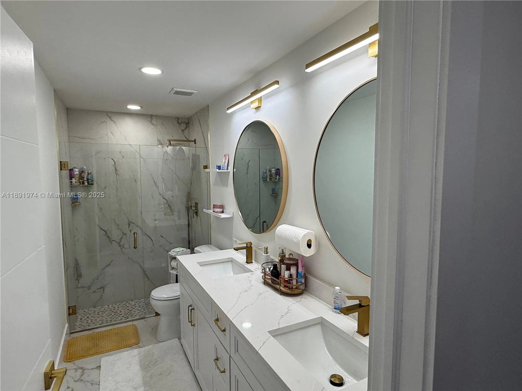 Property Slideshow image 19 of 30 | 8204 summerbreeze ln, Boca Raton, FL, 33496