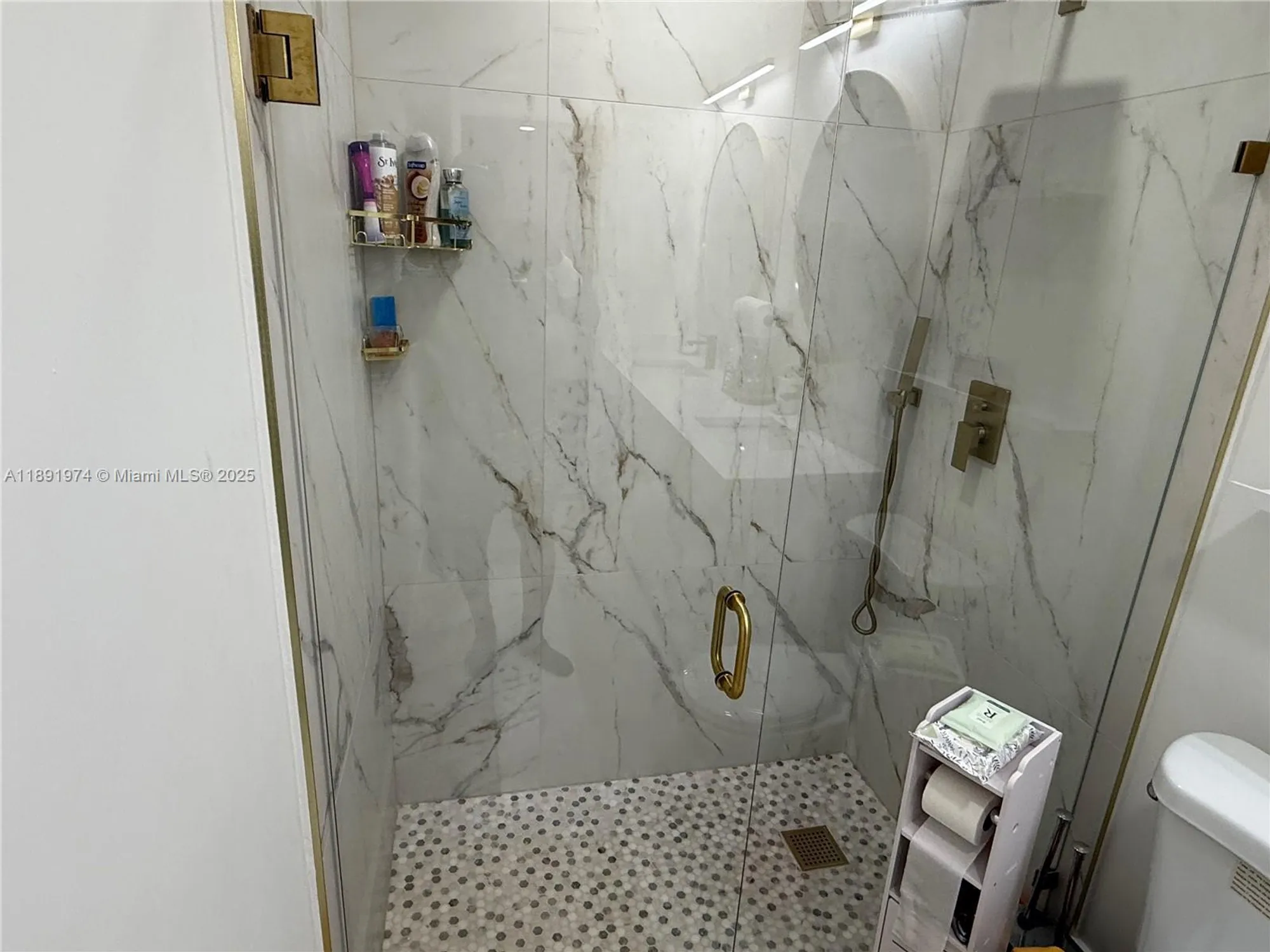 Property Slideshow image 21 of 30 | 8204 summerbreeze ln, Boca Raton, FL, 33496