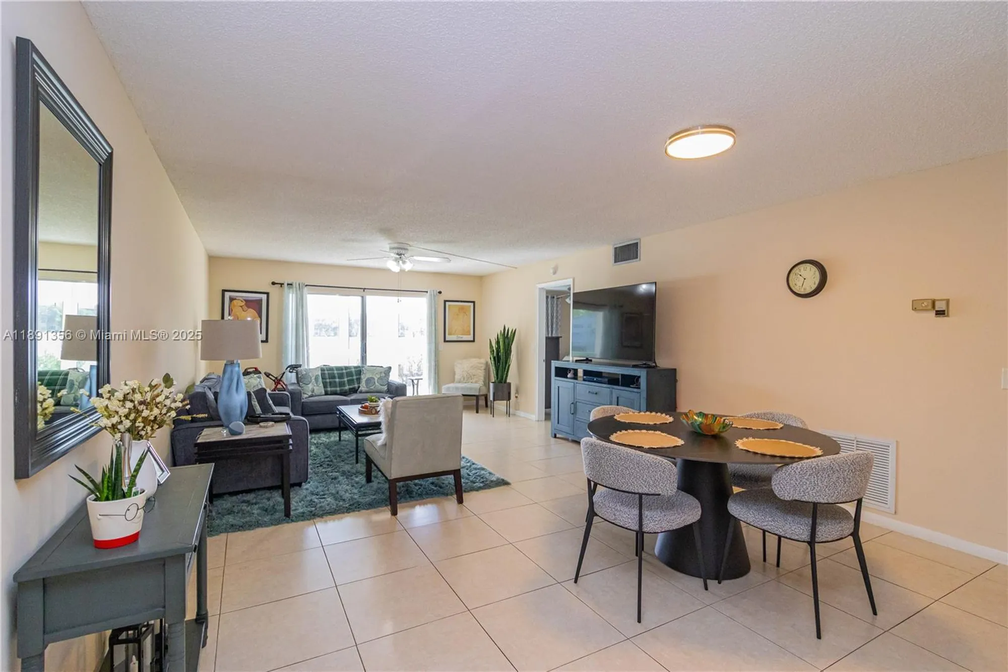 Property Slideshow image 14 of 30 | 13100 sw 11th ct 107c, Pembroke Pines, FL, 33027