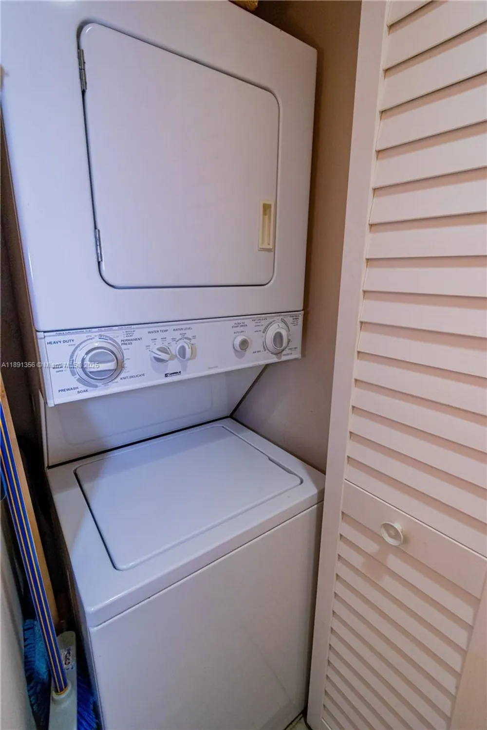 Property Slideshow image 16 of 30 | 13100 sw 11th ct 107c, Pembroke Pines, FL, 33027