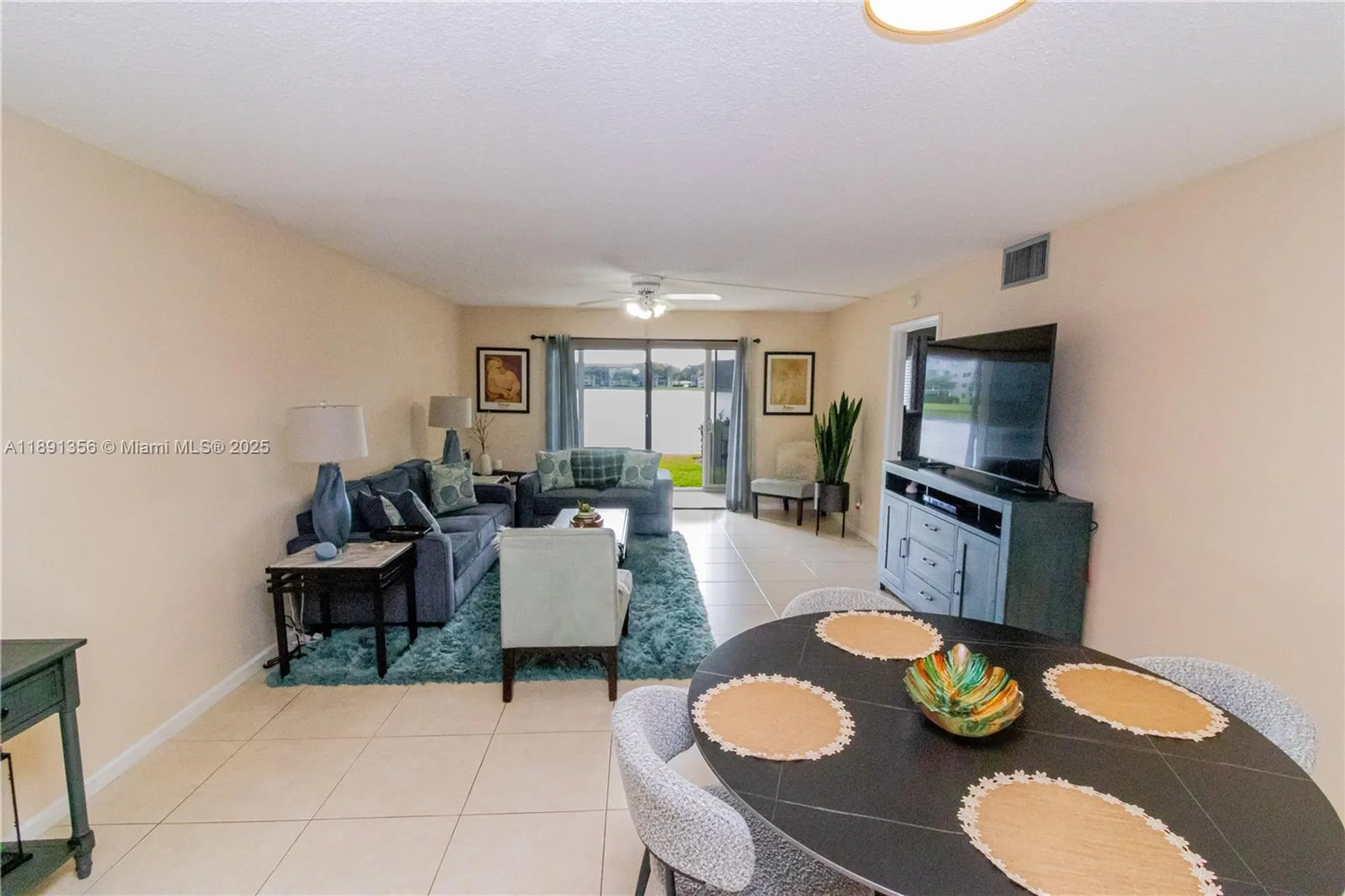 Property Slideshow image 12 of 30 | 13100 sw 11th ct 107c, Pembroke Pines, FL, 33027