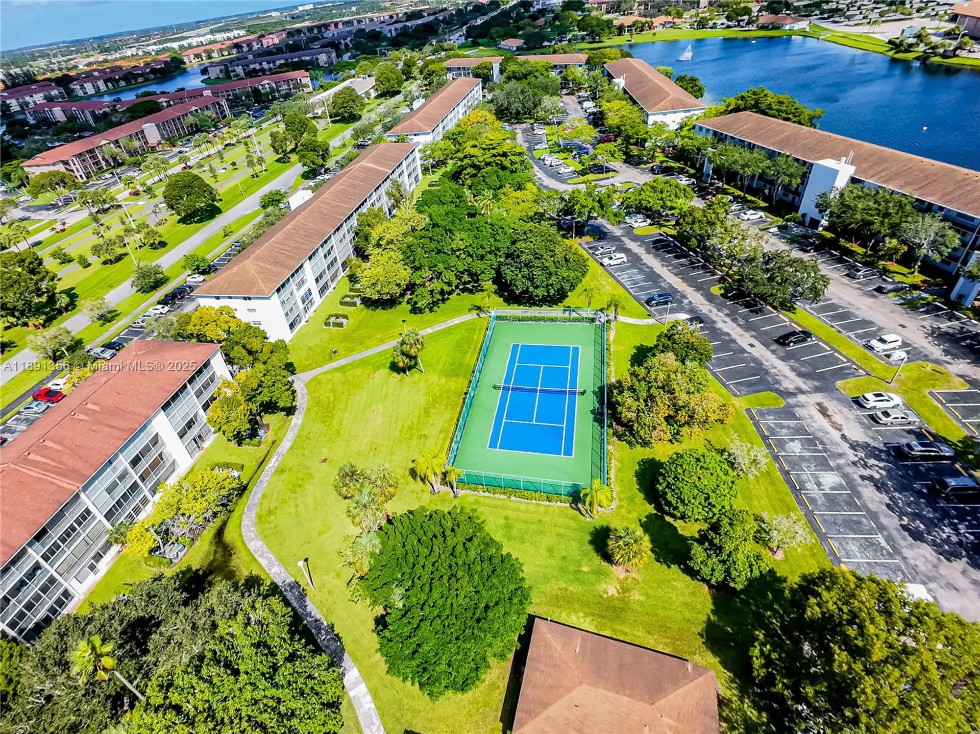 Property Slideshow image 25 of 30 | 13100 sw 11th ct 107c, Pembroke Pines, FL, 33027