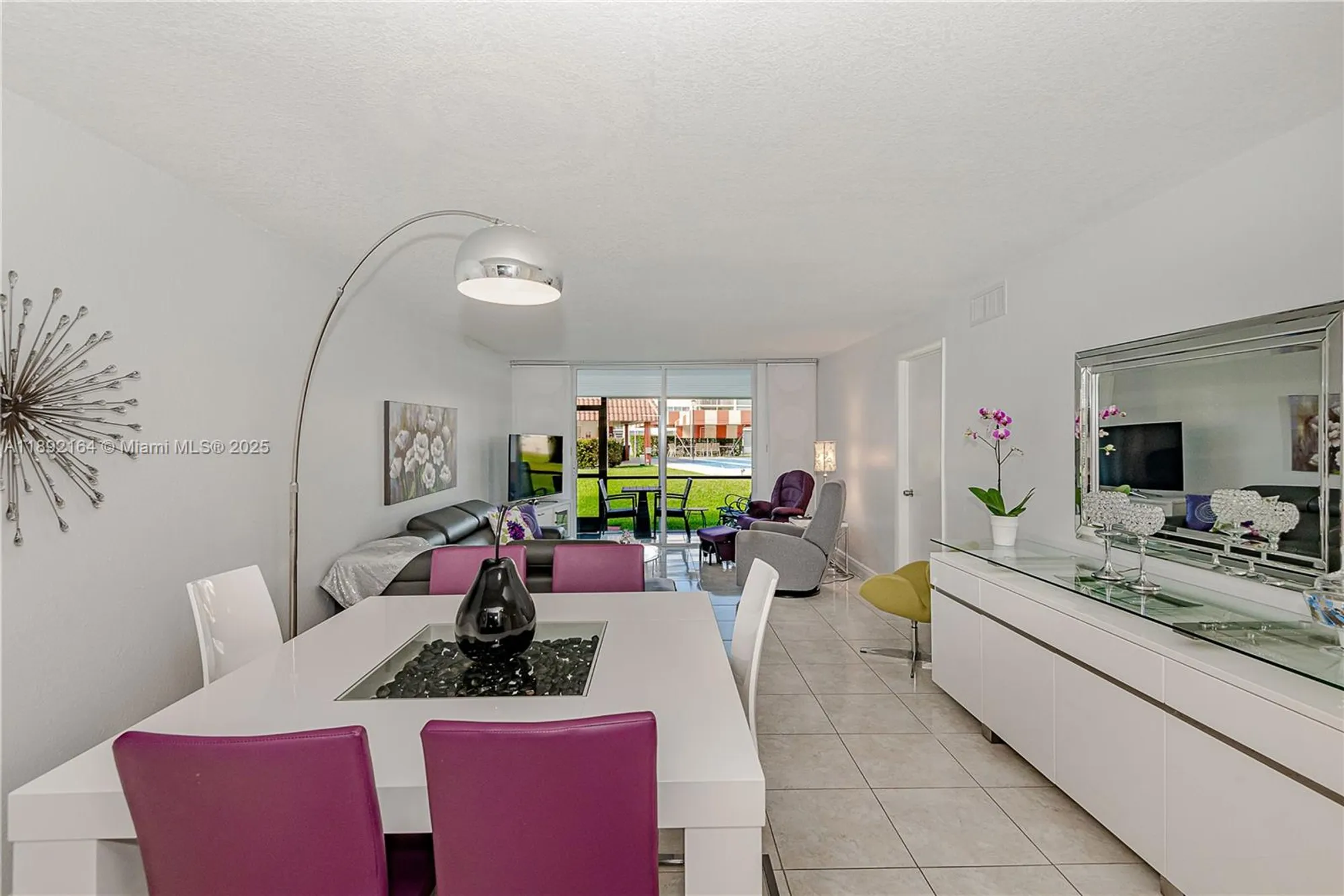 Property Slideshow image 7 of 27 | 9410 n hollybrook lake dr # 11-109, Pembroke Pines, FL, 33025