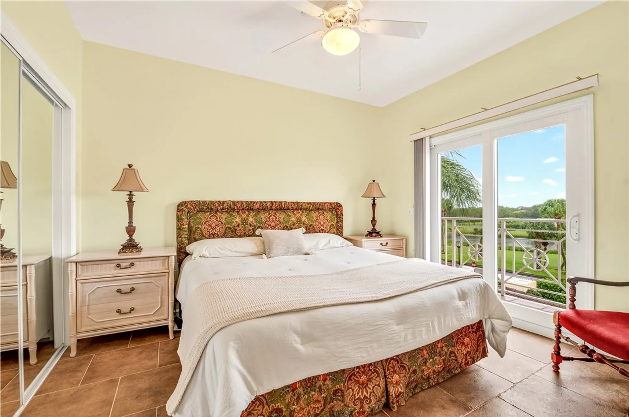 Property Slideshow image 28 of 35 | 5540 n harbor village dr 305, Vero Beach, FL, 32967