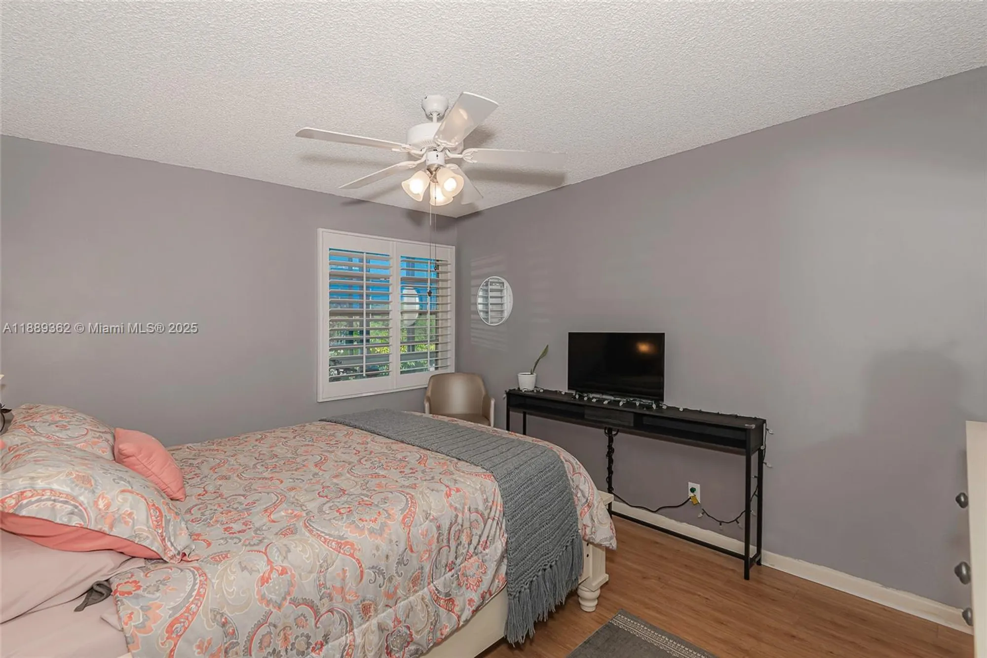 Property Slideshow image 15 of 23 | 576 burgundy l # 576, Delray Beach, FL, 33484
