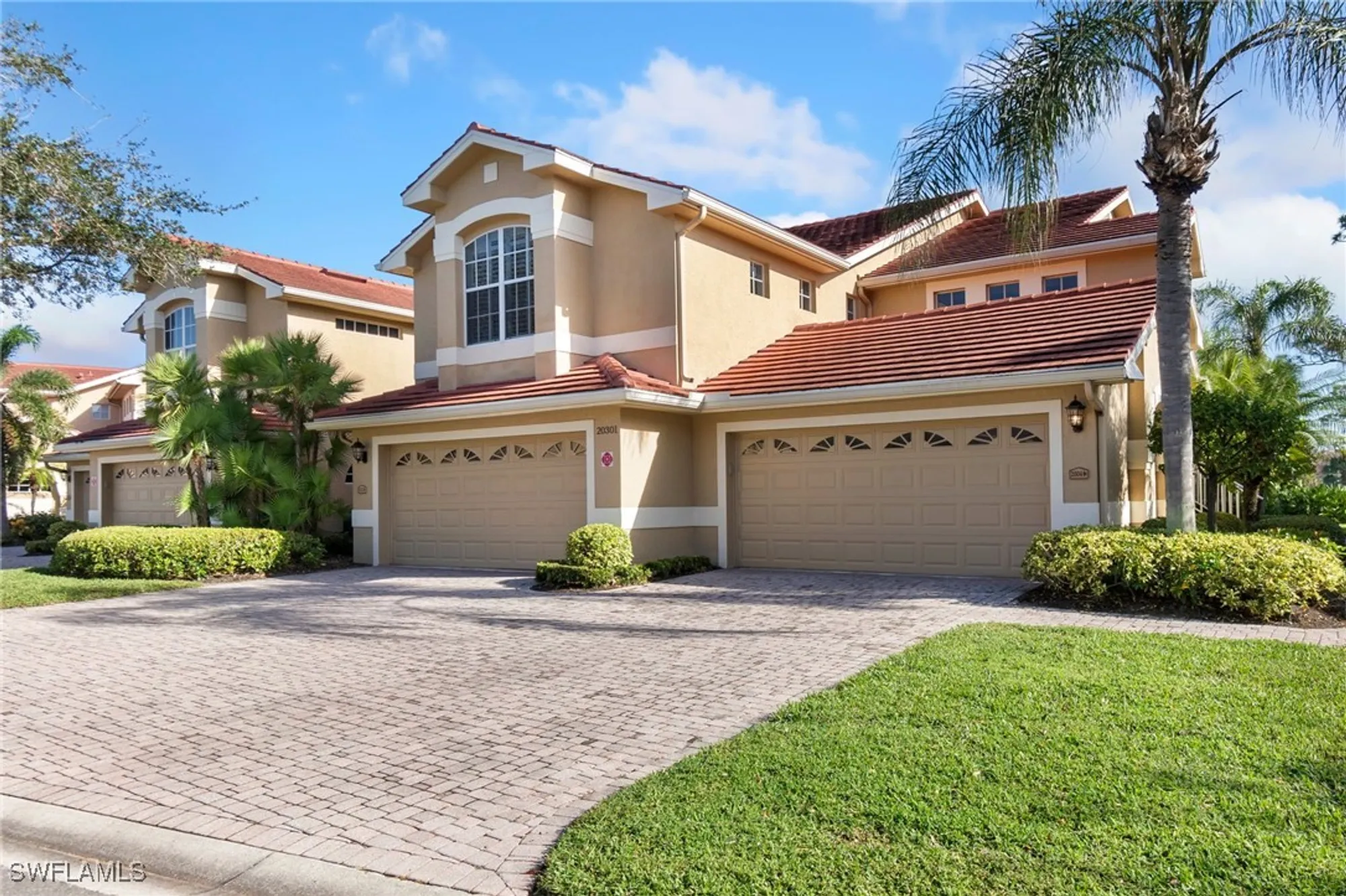 Property Slideshow image 8 of 42 | 20301 calice ct 2002, Estero, FL, 33928