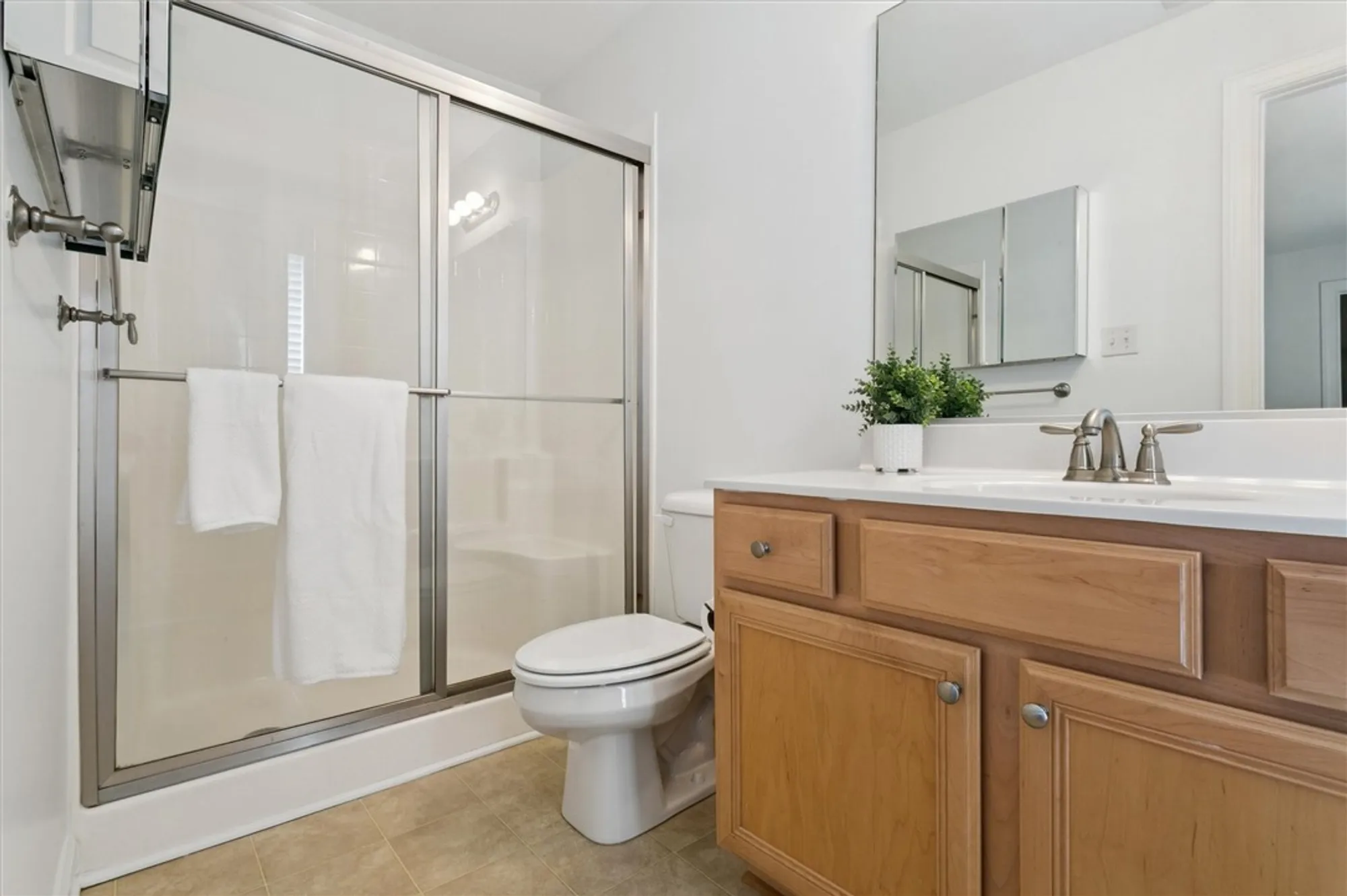 Property Slideshow image 19 of 37 | 5403 discovery park blvd, Williamsburg, VA, 23188