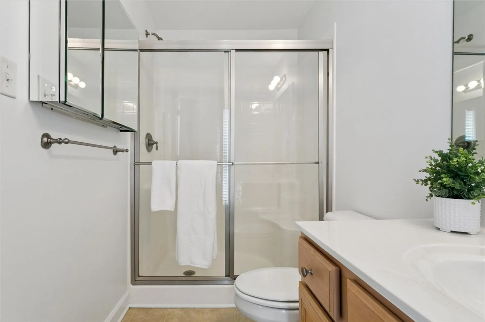 Property Slideshow image 29 of 37 | 5403 discovery park blvd, Williamsburg, VA, 23188