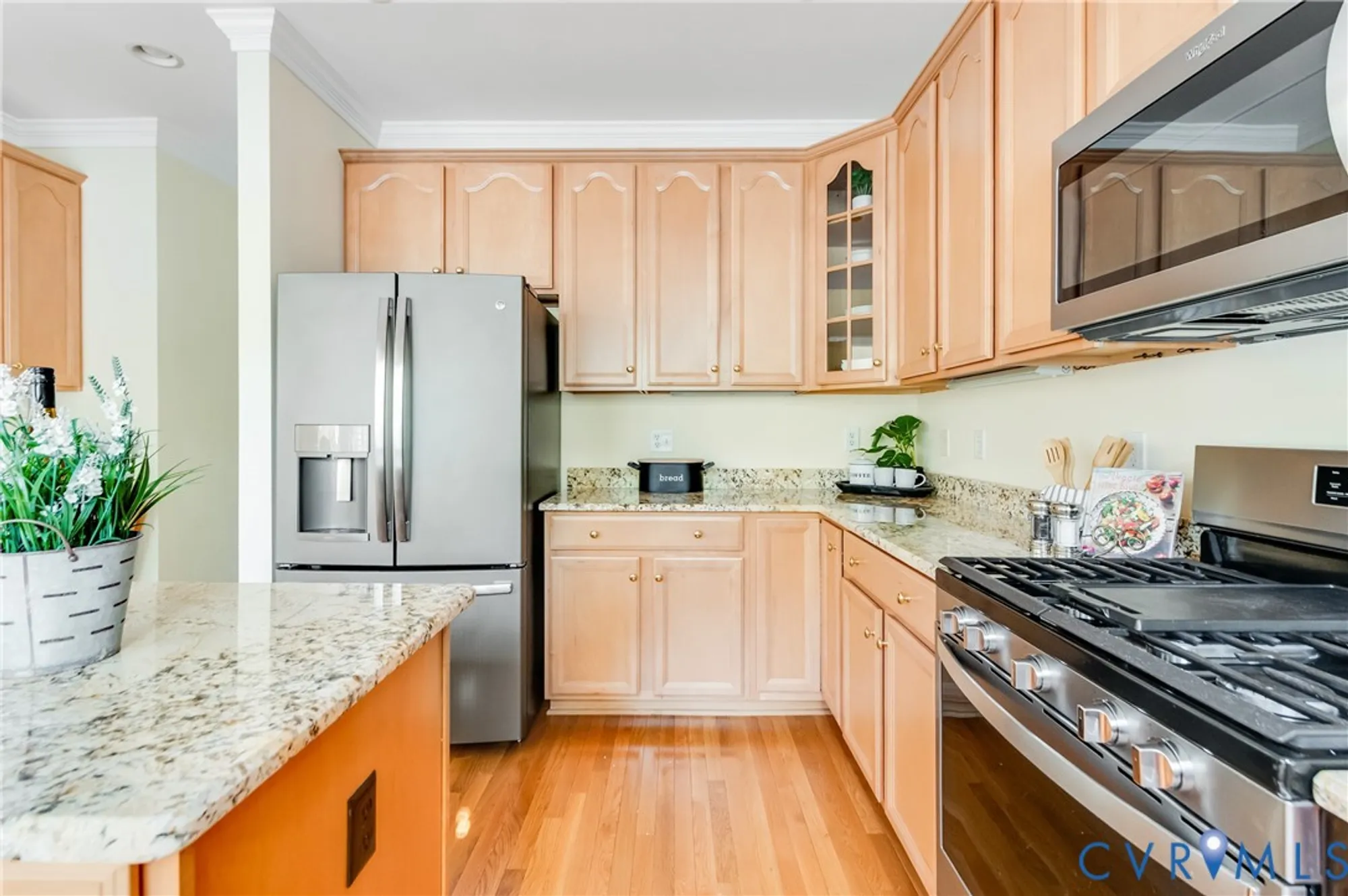 Property Slideshow image 20 of 37 | 9300 amberleigh cir, North Chesterfield, VA, 23236