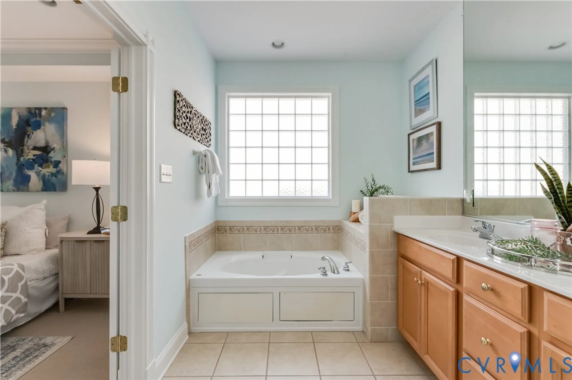 Property Slideshow image 32 of 37 | 9300 amberleigh cir, North Chesterfield, VA, 23236