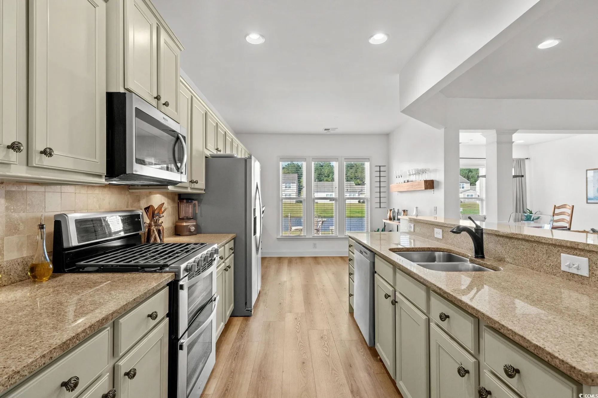 Property Slideshow image 16 of 40 | 2534 greenbank dr, Myrtle Beach, SC, 29579