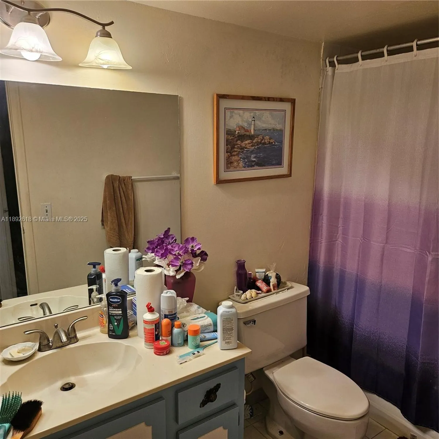 Property Slideshow image 12 of 15 | 3571 inverrary dr 409, Lauderhill, FL, 33319