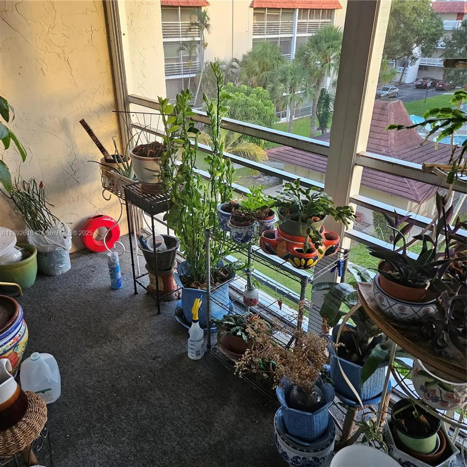 Property Slideshow image 7 of 15 | 3571 inverrary dr 409, Lauderhill, FL, 33319