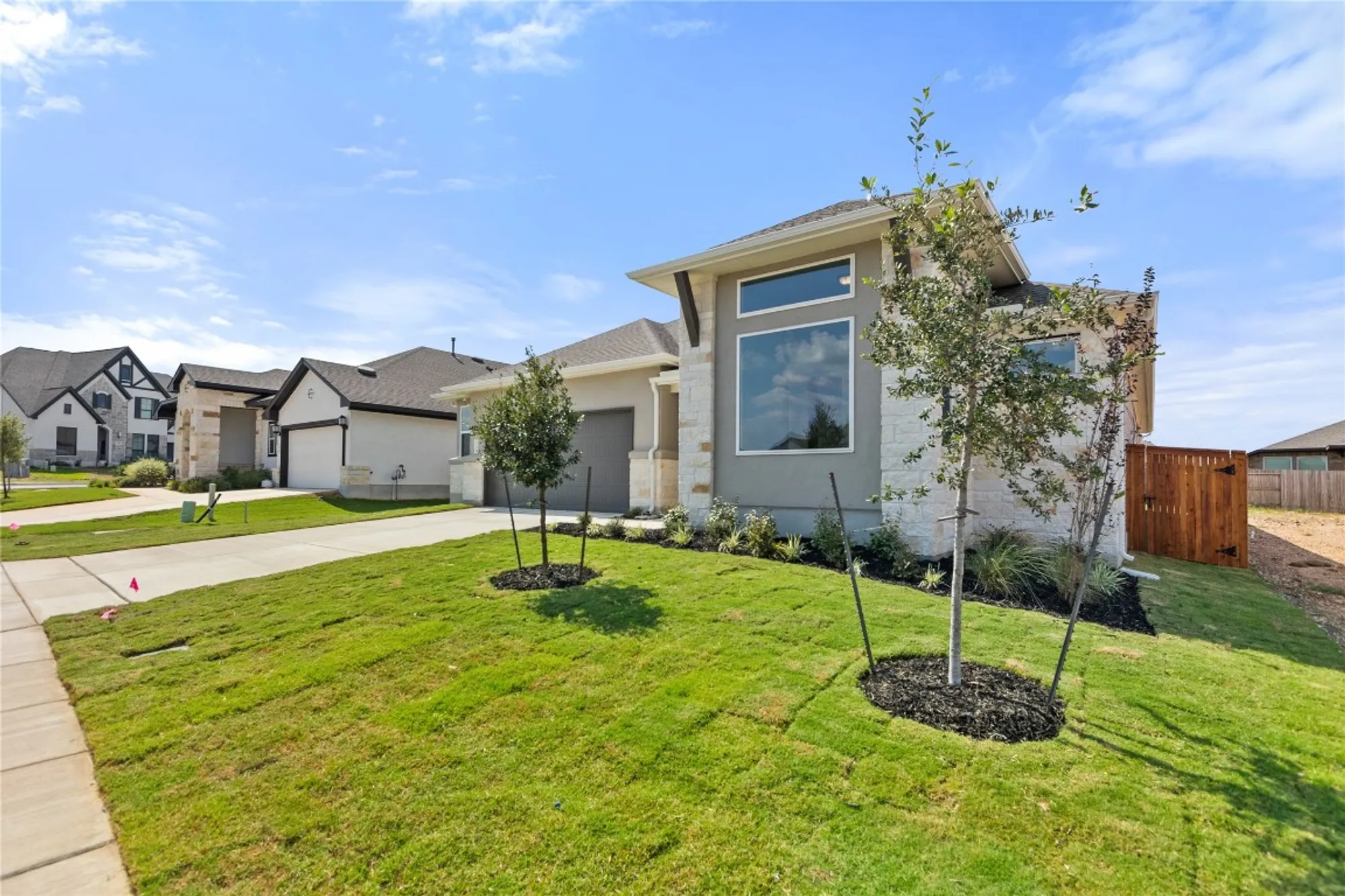 Property Slideshow image 3 of 27 | 609 borchers blvd, New Braunfels, TX, 78132