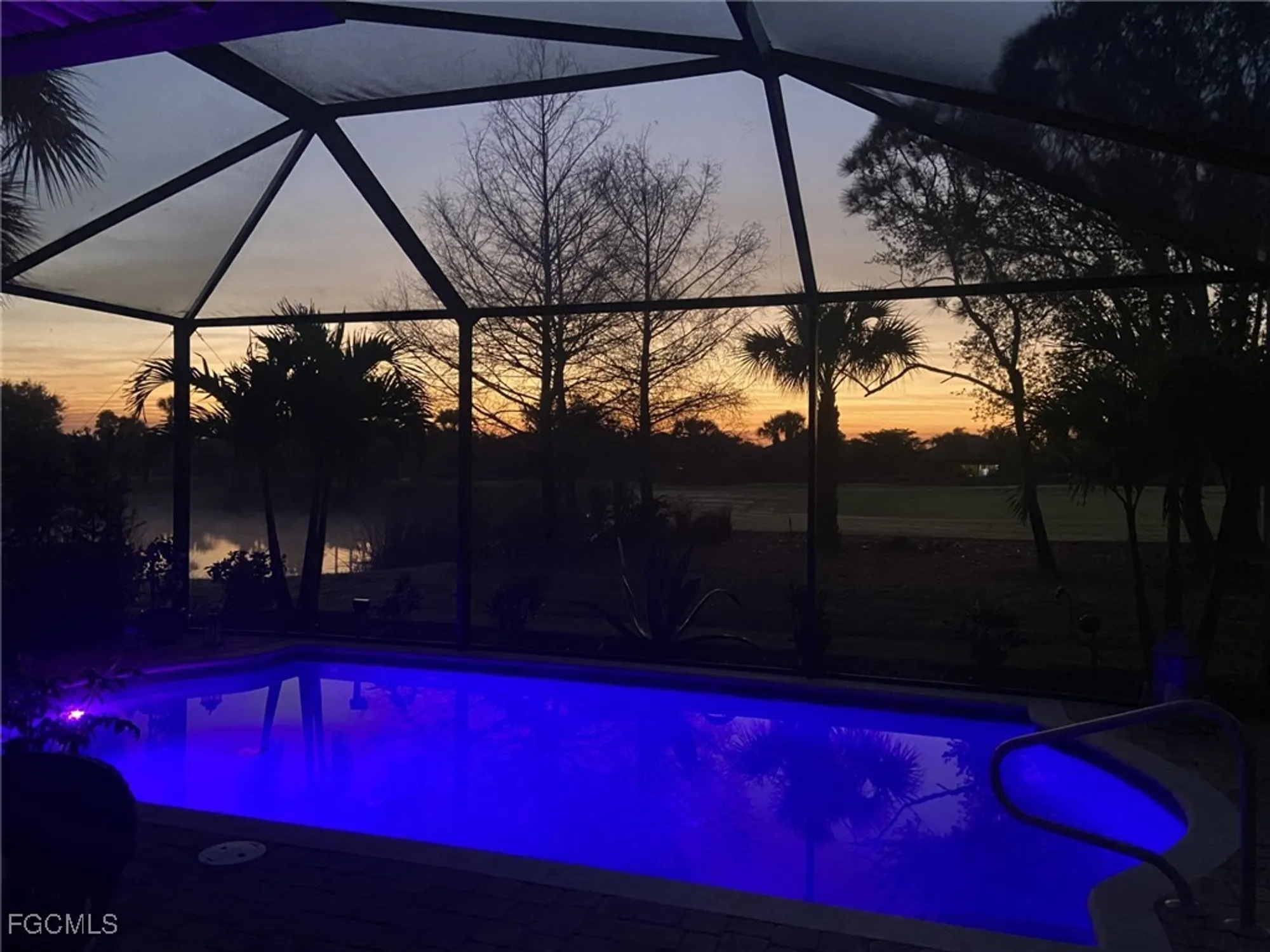 Property Slideshow image 4 of 36 | 10553 avila cir, Fort Myers, FL, 33913