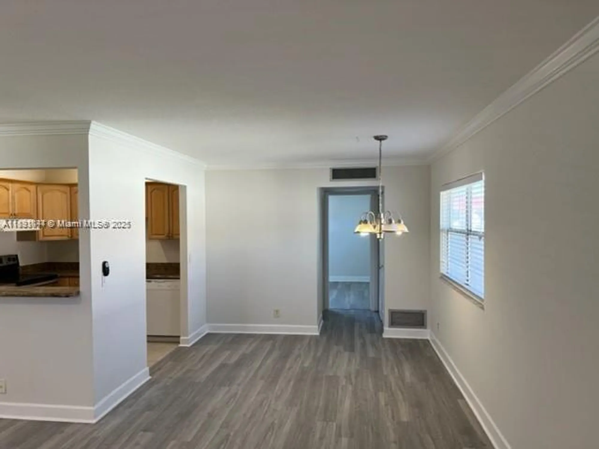 Property Slideshow image 2 of 9 | 594 saxony m # 594, Delray Beach, FL, 33446