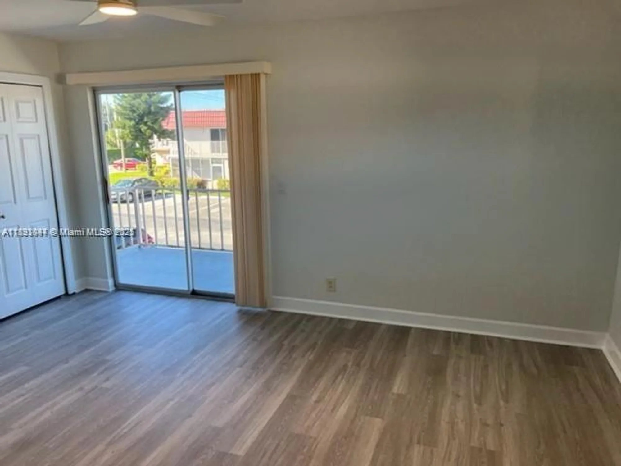 Property Slideshow image 6 of 9 | 594 saxony m # 594, Delray Beach, FL, 33446