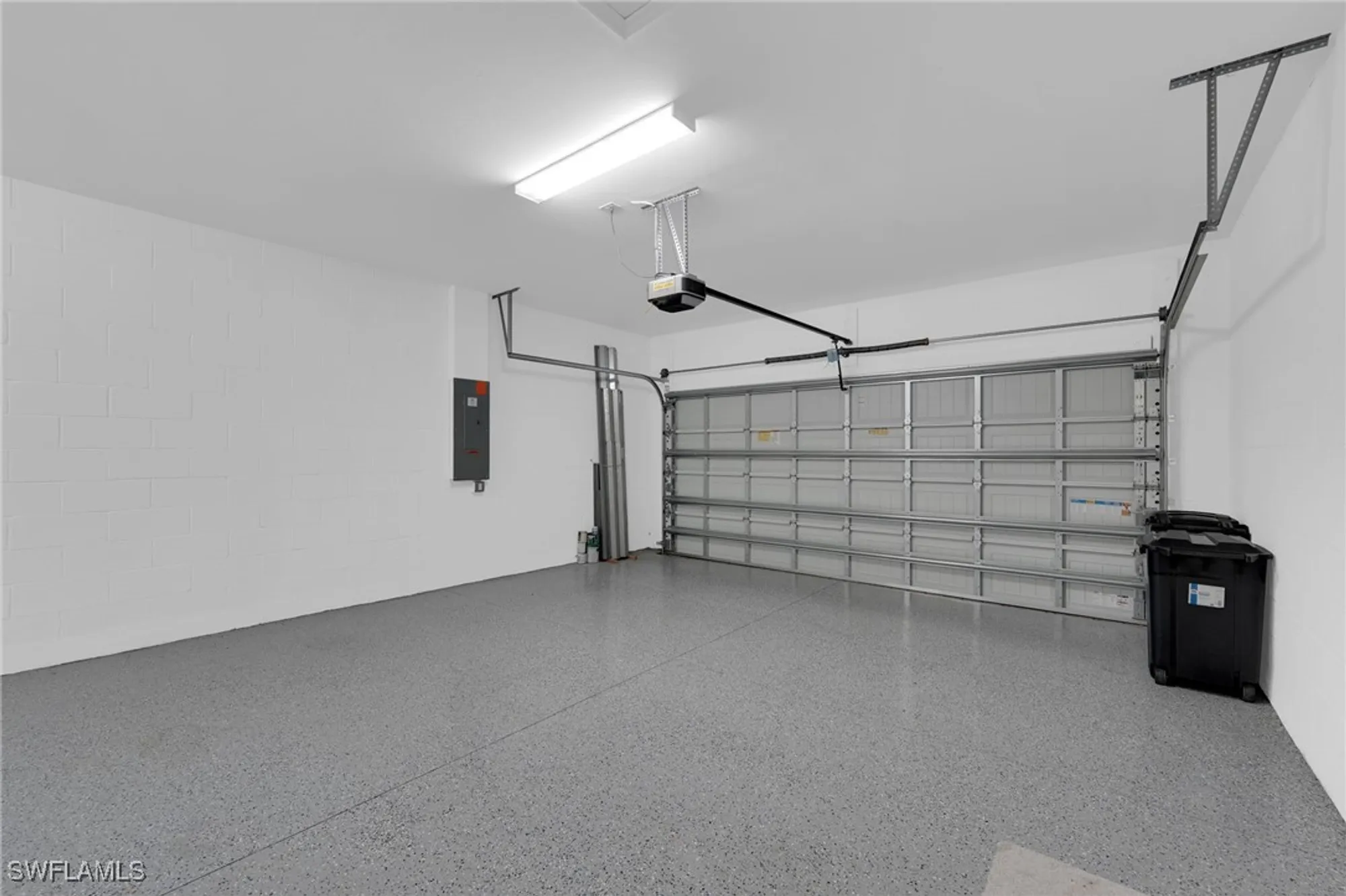 Property Slideshow image 27 of 50 | 19586 deming ln, Estero, FL, 33928