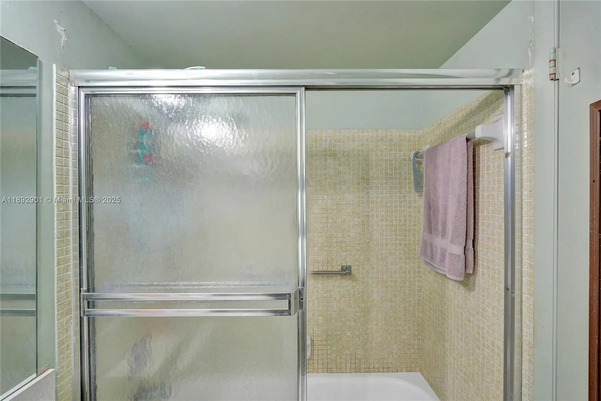Property Slideshow image 18 of 28 | 122 oakridge i # 122, Deerfield Beach, FL, 33442