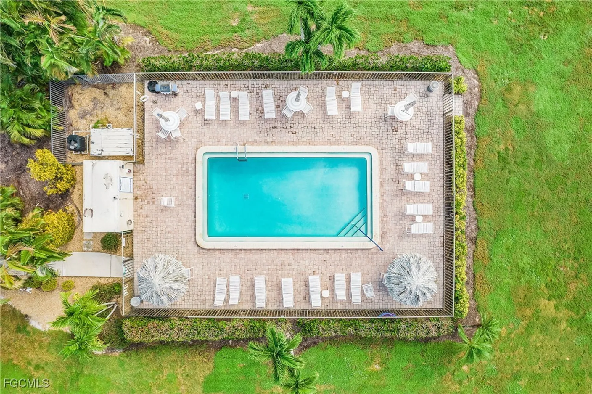 Property Slideshow image 25 of 32 | 1700 pine valley dr 211, Fort Myers, FL, 33907