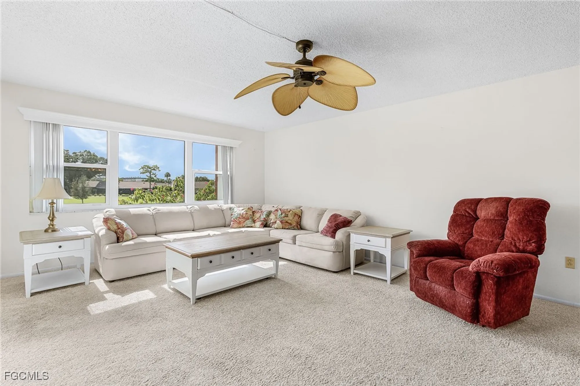 Property Slideshow image 8 of 32 | 1700 pine valley dr 211, Fort Myers, FL, 33907