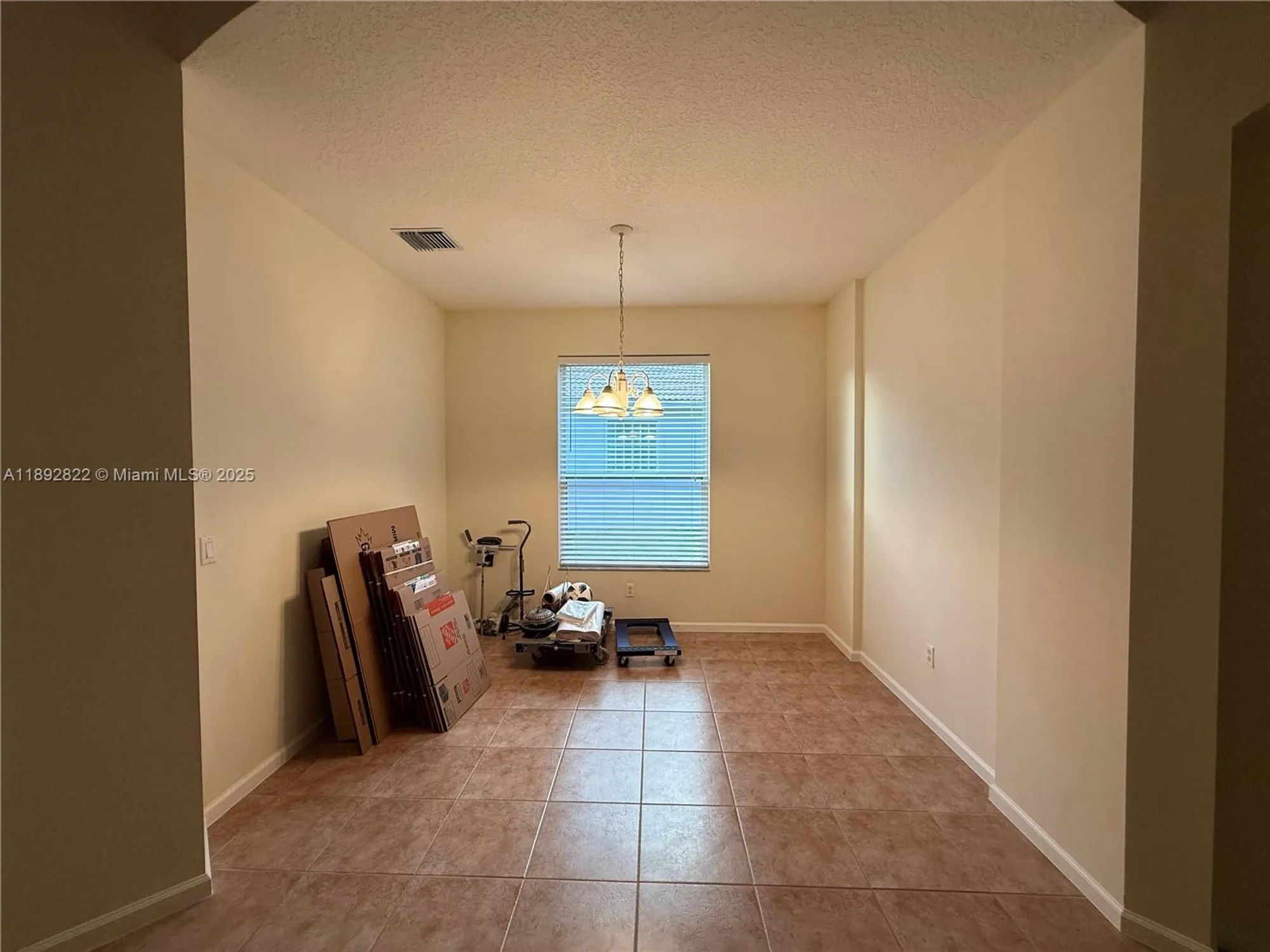 Property Slideshow image 17 of 29 | 6683 southport dr, Boynton Beach, FL, 33472