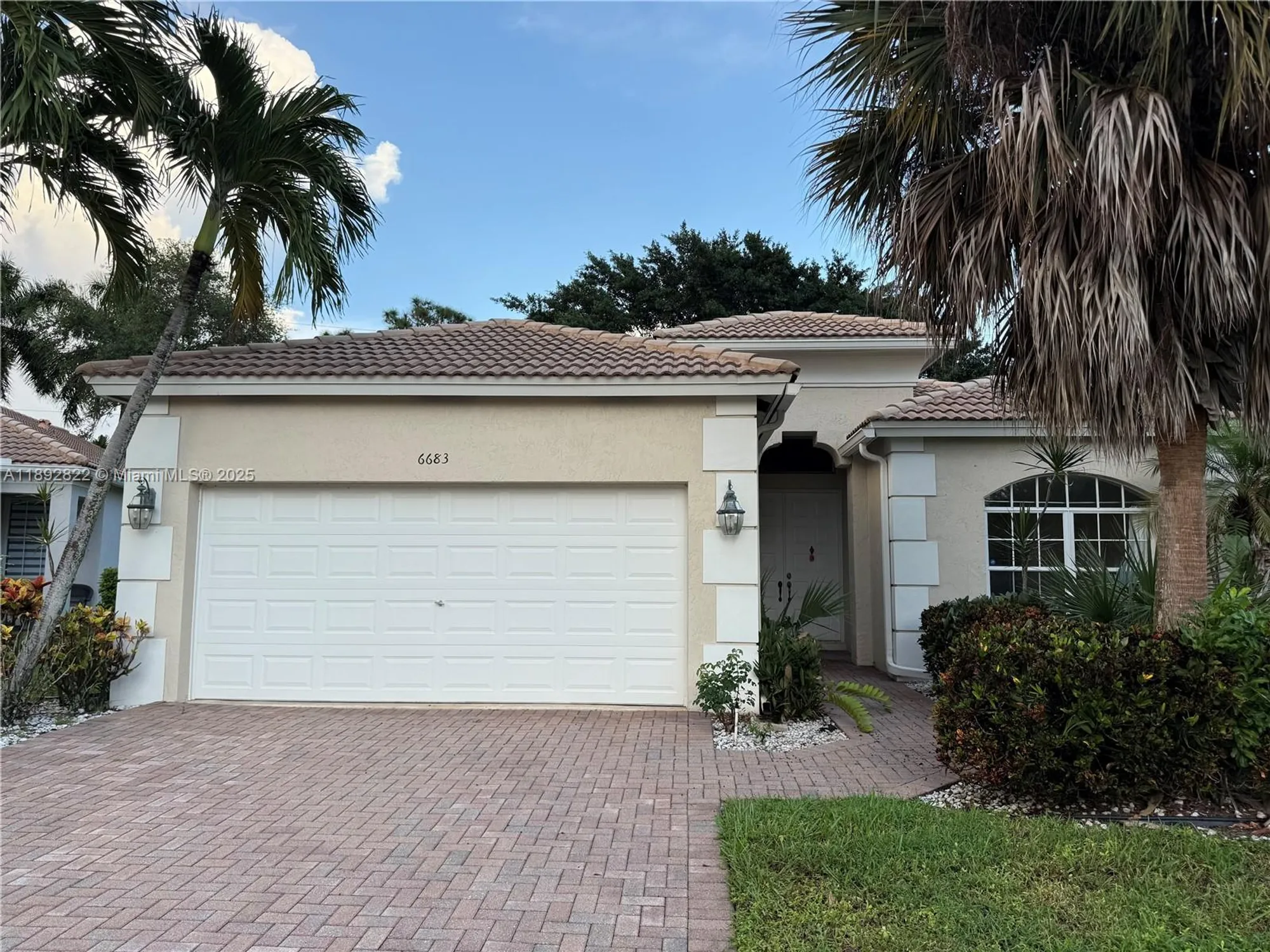 Property Slideshow image 1 of 29 | 6683 southport dr, Boynton Beach, FL, 33472