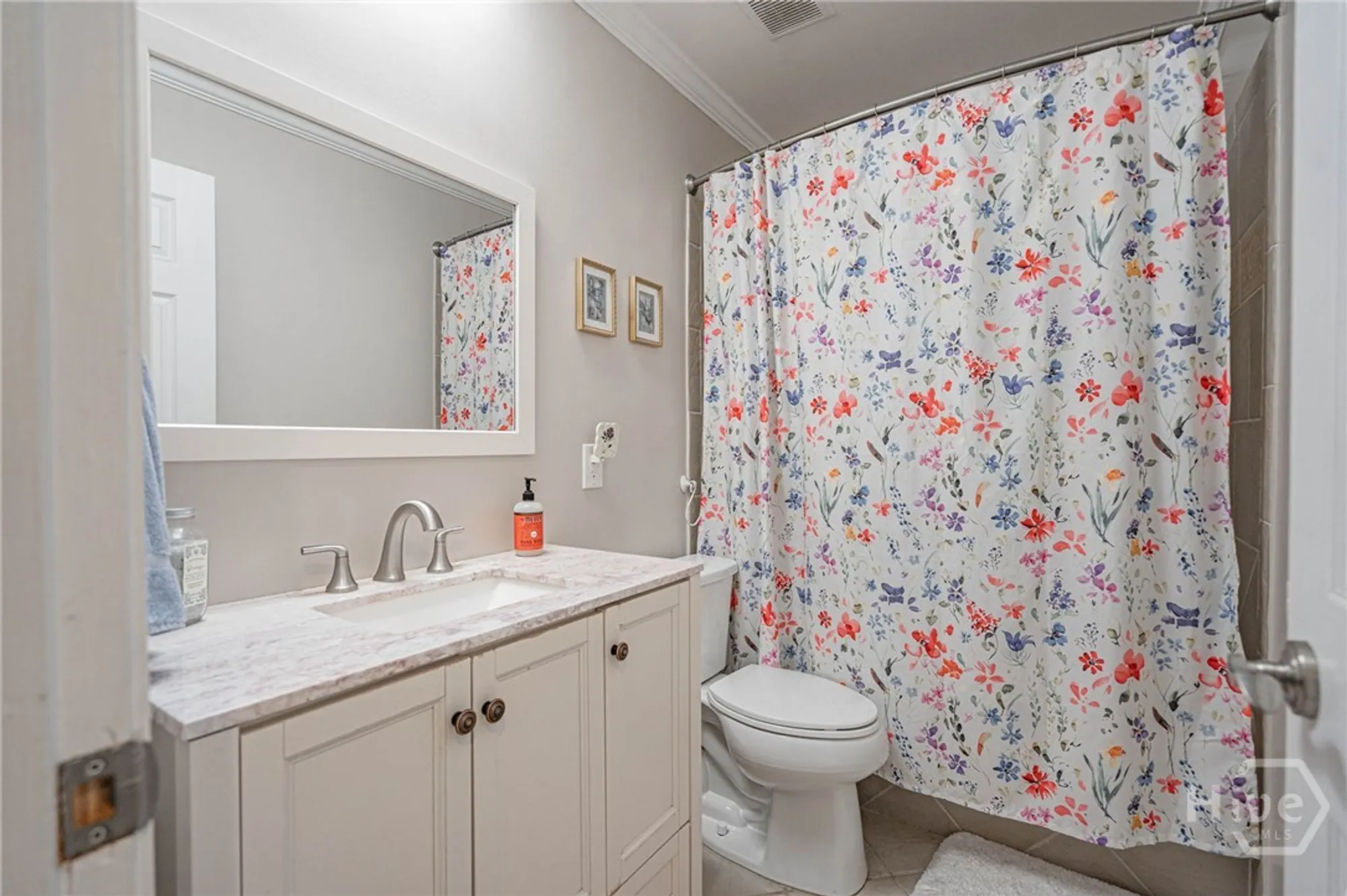 Property Slideshow image 28 of 38 | 4 tomochichi ln, Savannah, GA, 31411