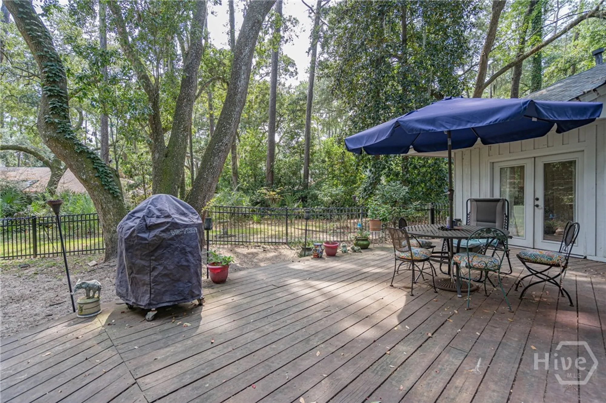 Property Slideshow image 37 of 38 | 4 tomochichi ln, Savannah, GA, 31411