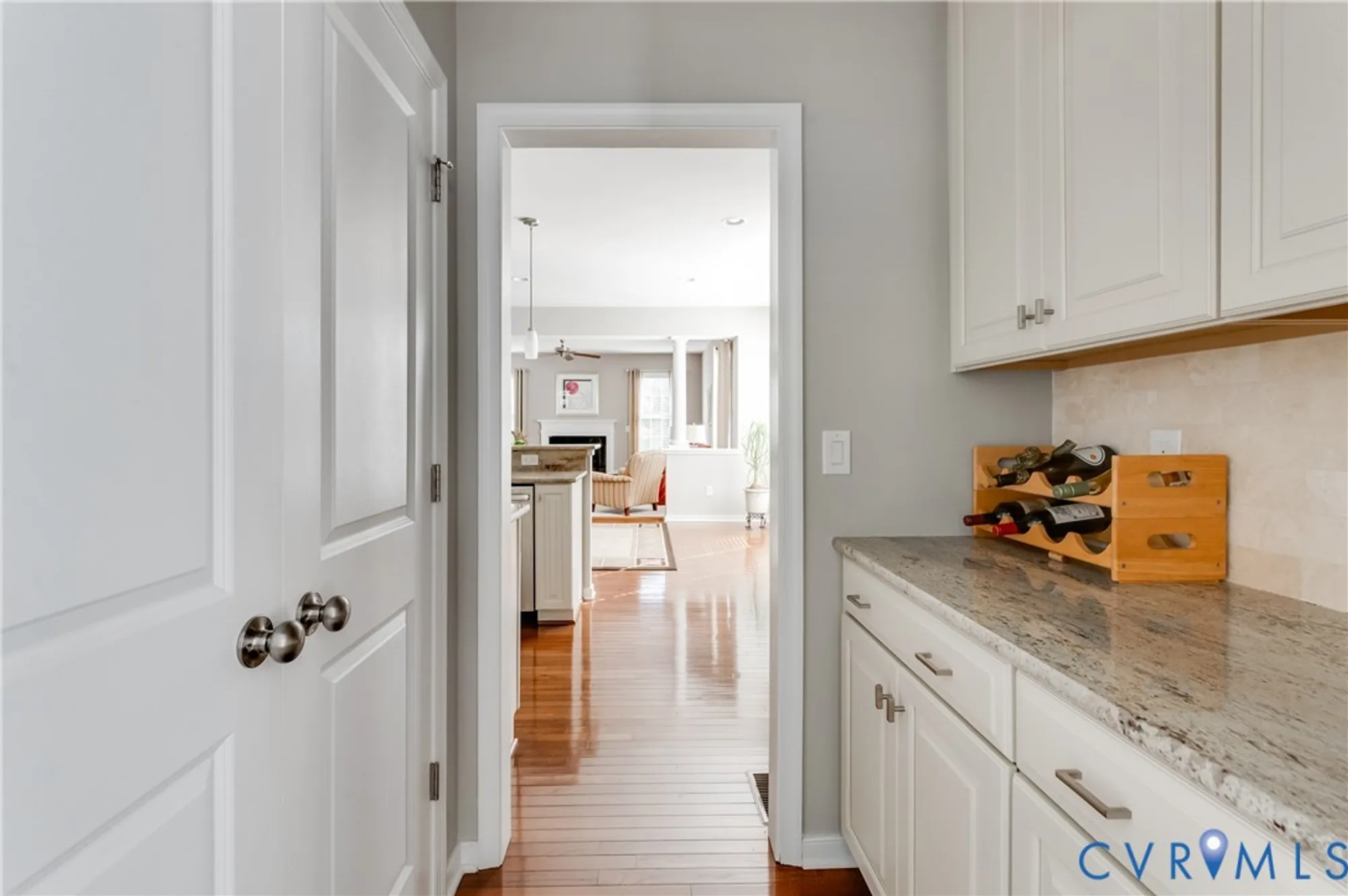 Property Slideshow image 10 of 45 | 7034 benhall cir, Glen Allen, VA, 23059