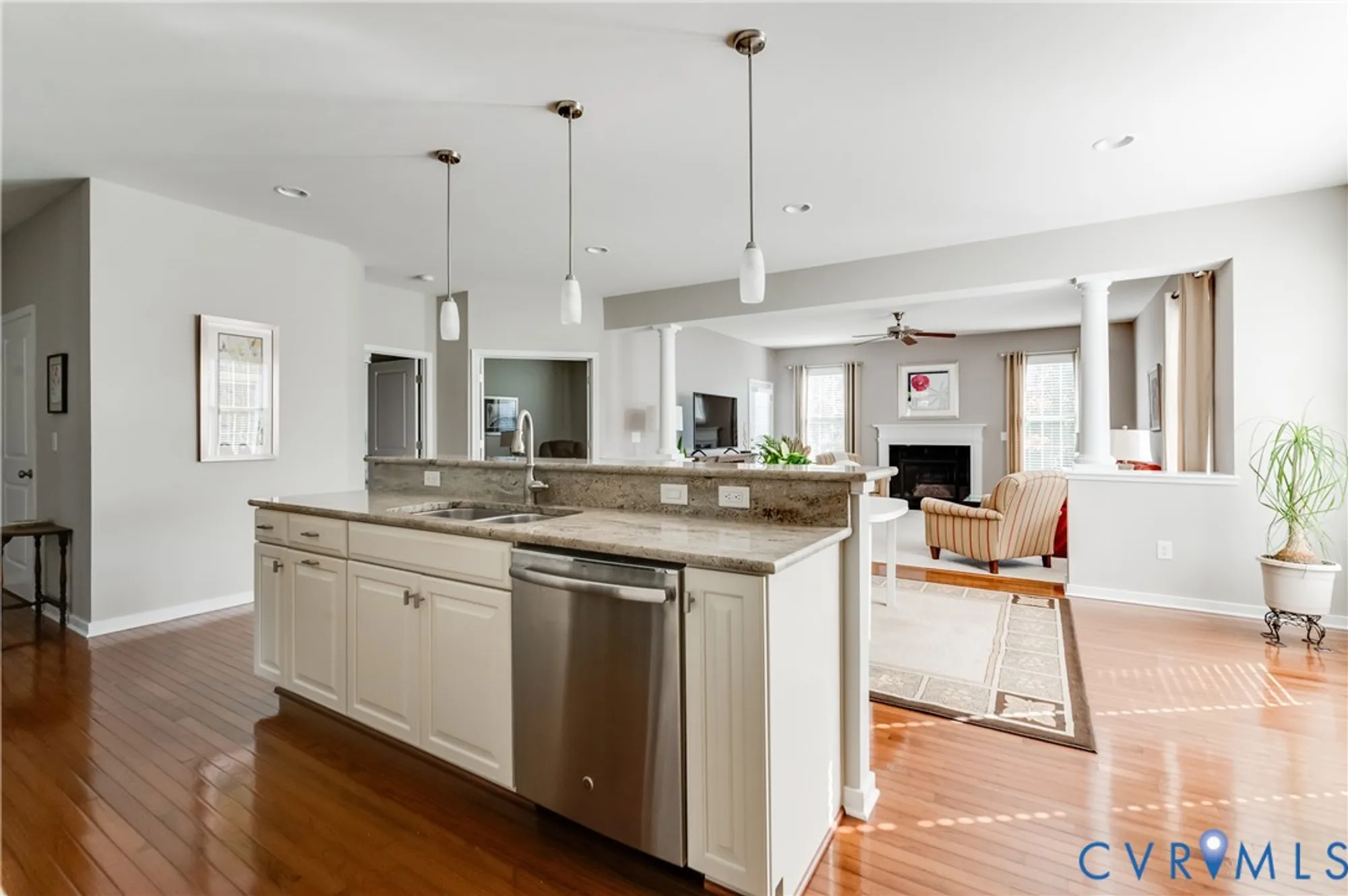 Property Slideshow image 11 of 45 | 7034 benhall cir, Glen Allen, VA, 23059