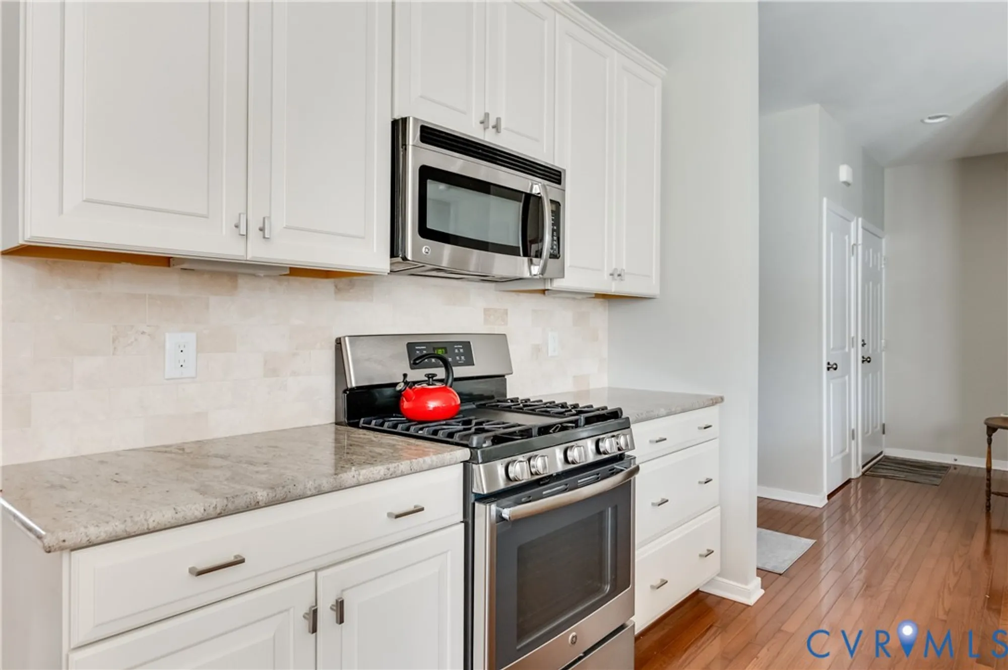 Property Slideshow image 13 of 45 | 7034 benhall cir, Glen Allen, VA, 23059