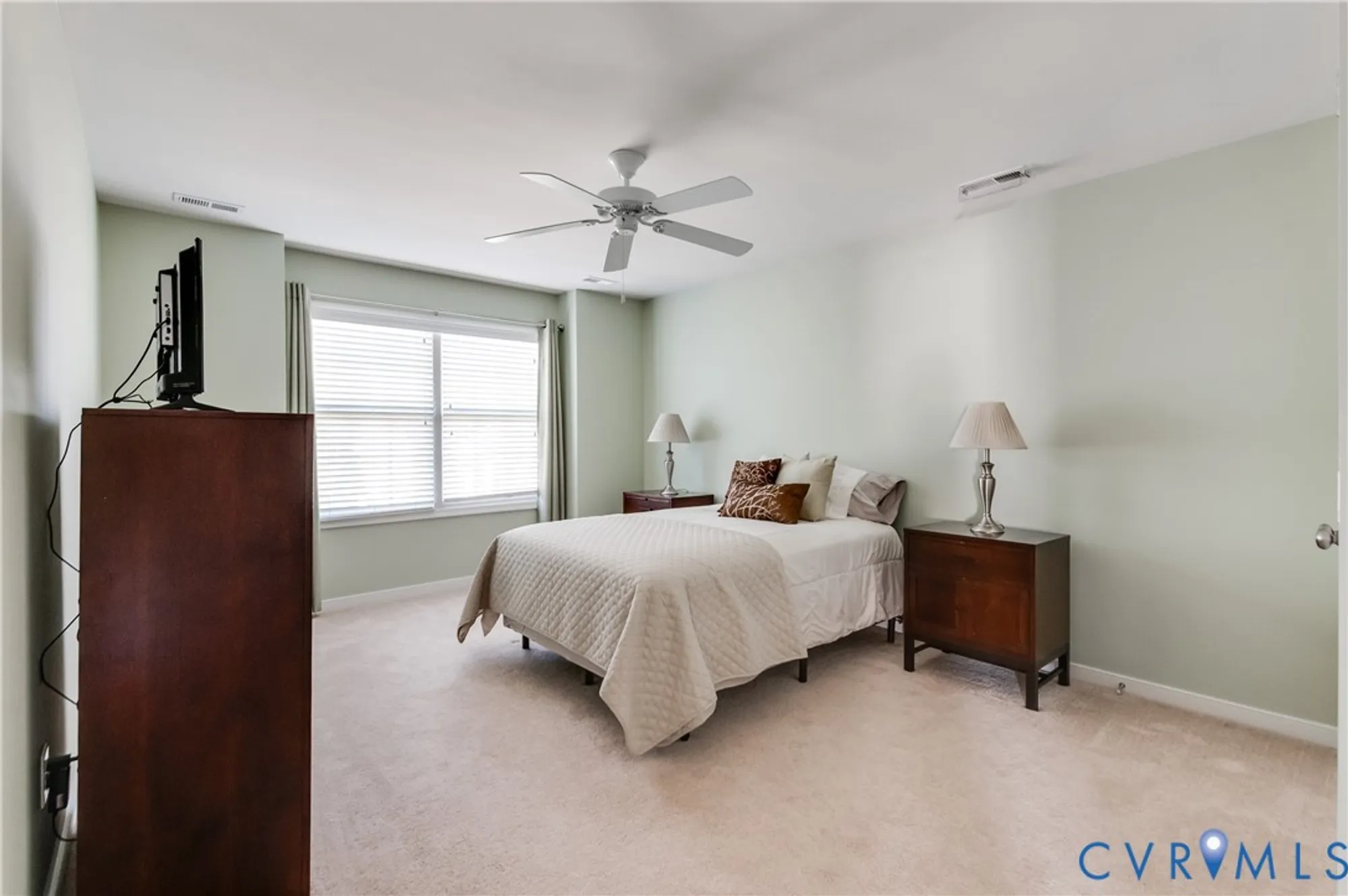 Property Slideshow image 32 of 45 | 7034 benhall cir, Glen Allen, VA, 23059