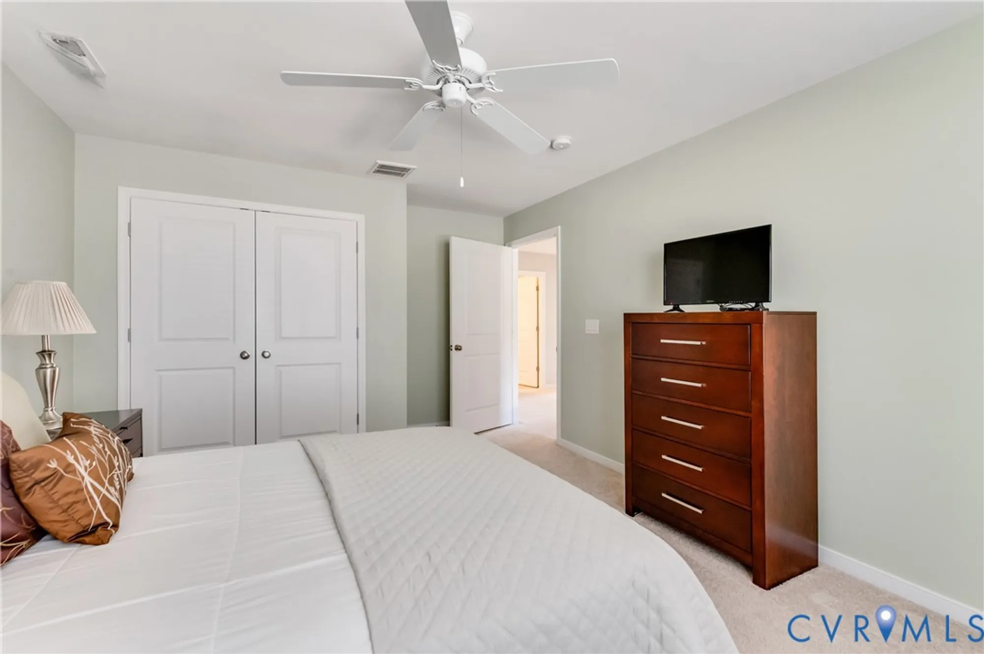 Property Slideshow image 33 of 45 | 7034 benhall cir, Glen Allen, VA, 23059