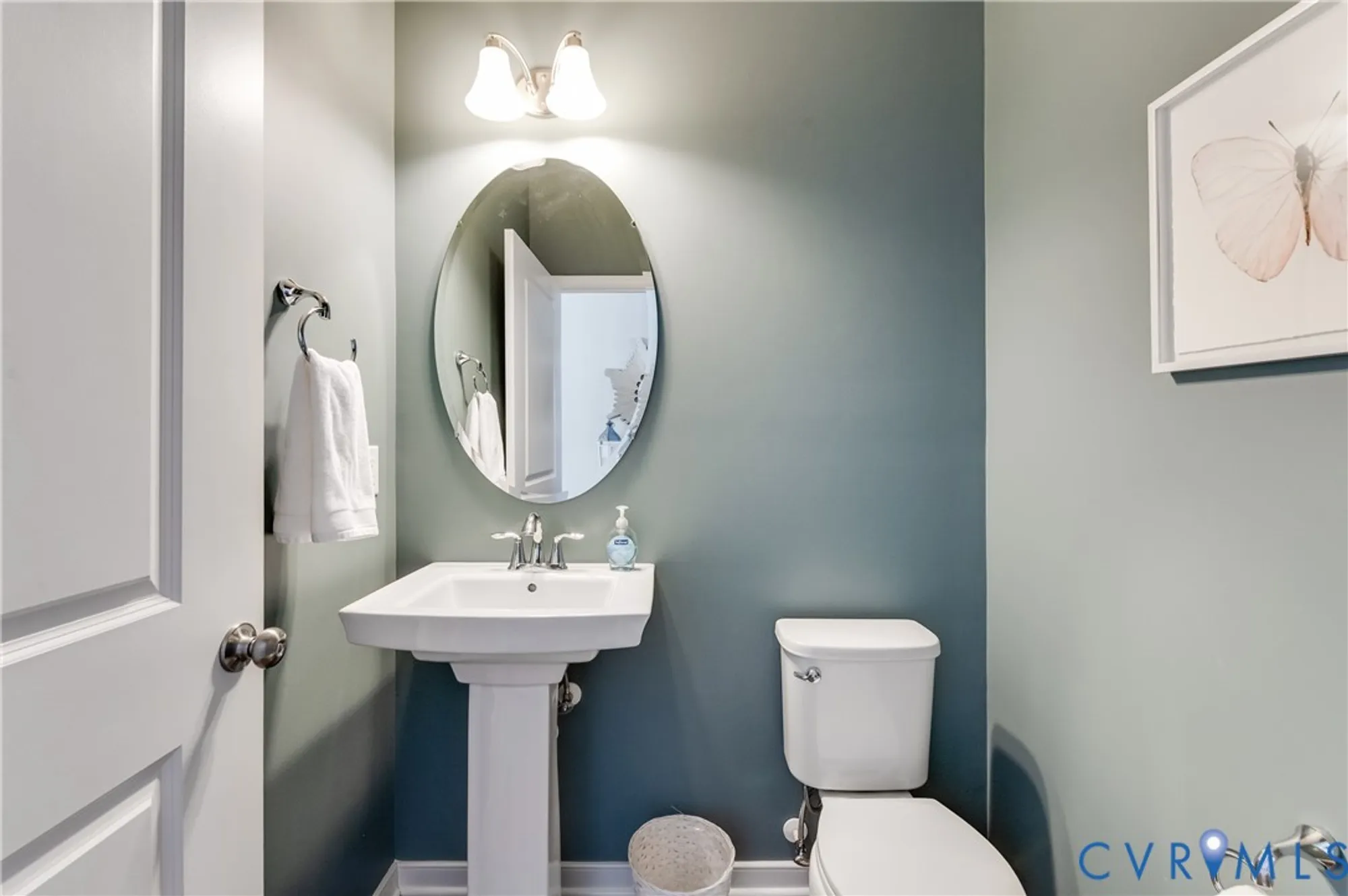 Property Slideshow image 9 of 45 | 7034 benhall cir, Glen Allen, VA, 23059