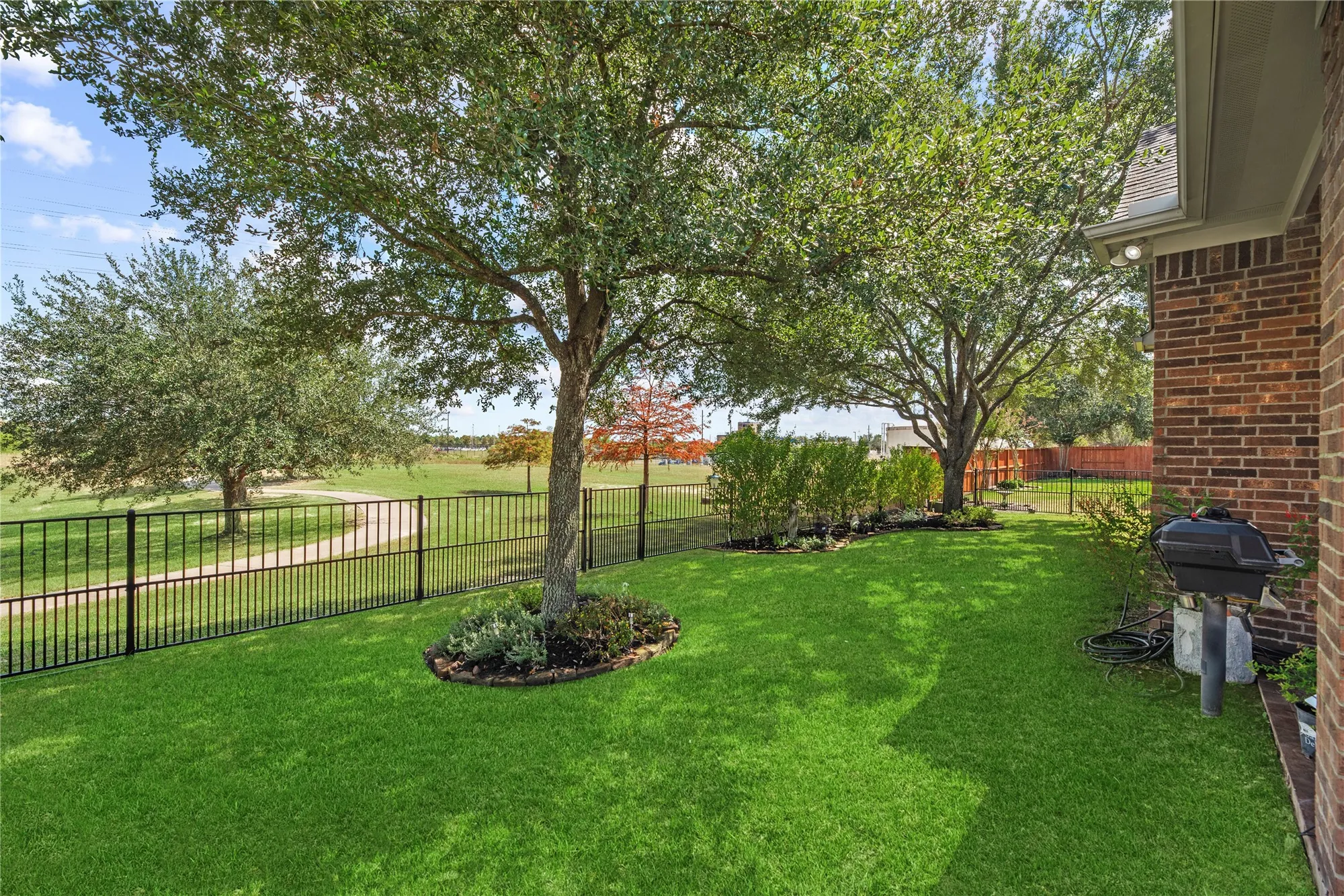 Property Slideshow image 25 of 30 | 9218 e canyon lake springs dr, Cypress, TX, 77433