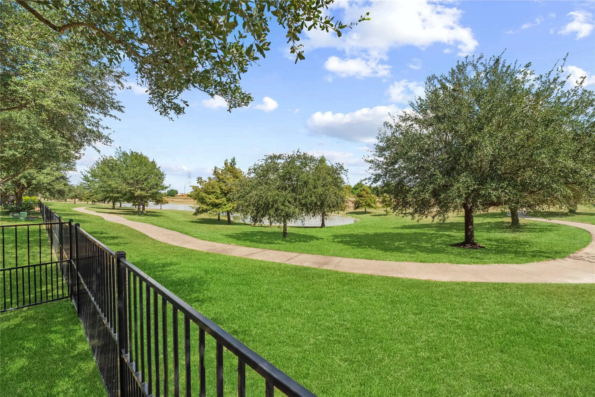 Property Slideshow image 26 of 30 | 9218 e canyon lake springs dr, Cypress, TX, 77433