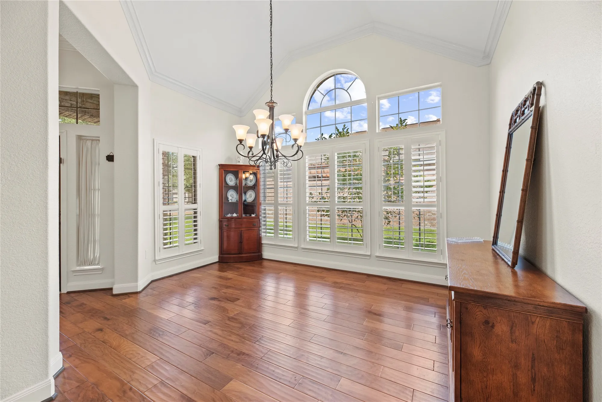 Property Slideshow image 6 of 30 | 9218 e canyon lake springs dr, Cypress, TX, 77433