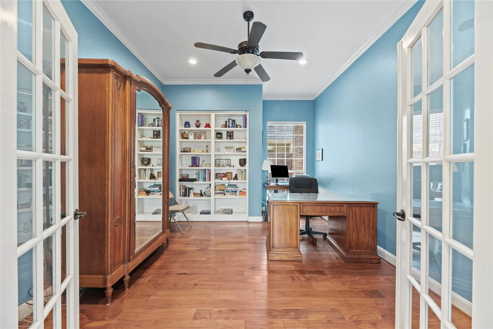 Property Slideshow image 7 of 30 | 9218 e canyon lake springs dr, Cypress, TX, 77433