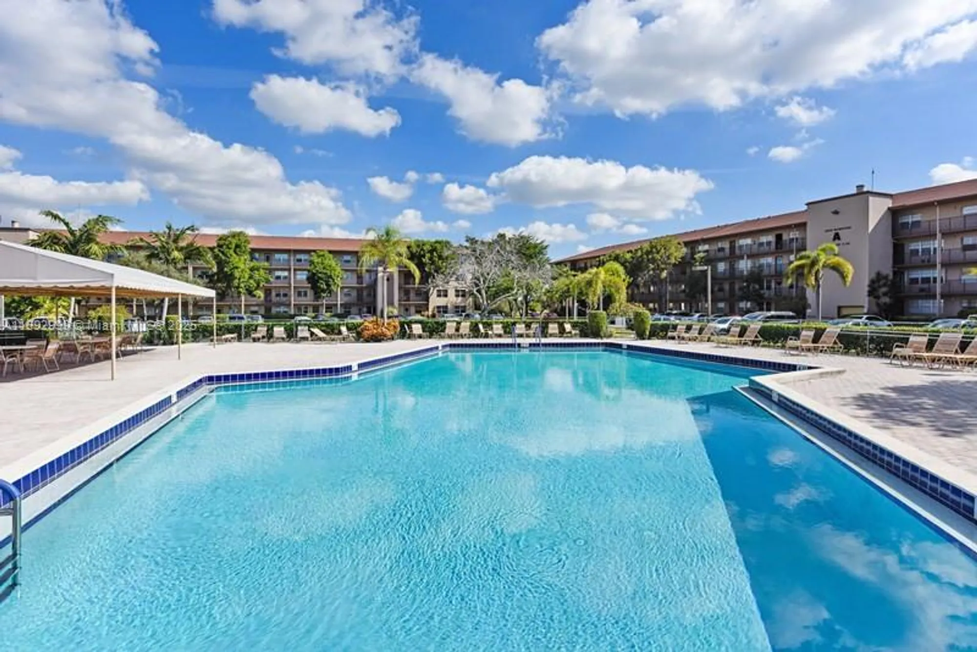 Property Slideshow image 29 of 44 | 1251 sw 125th ave 102t, Pembroke Pines, FL, 33027