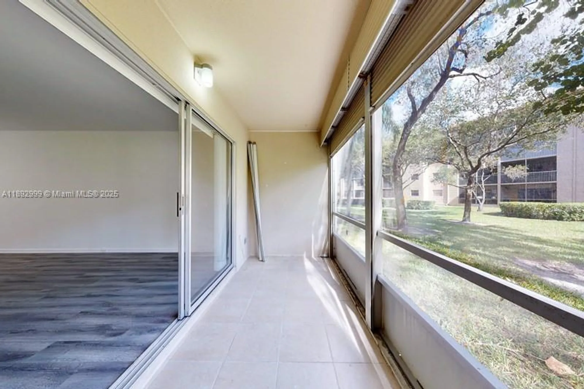 Property Slideshow image 23 of 44 | 1251 sw 125th ave 102t, Pembroke Pines, FL, 33027