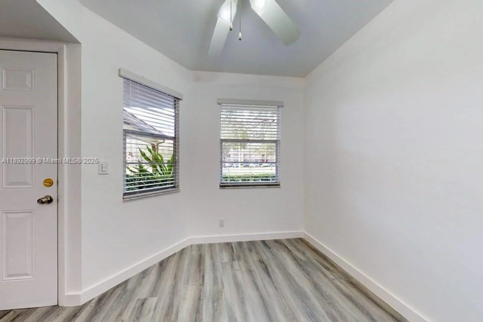 Property Slideshow image 3 of 44 | 1251 sw 125th ave 102t, Pembroke Pines, FL, 33027