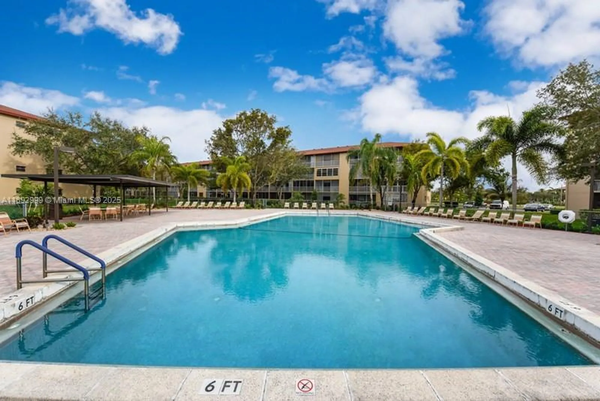 Property Slideshow image 31 of 44 | 1251 sw 125th ave 102t, Pembroke Pines, FL, 33027