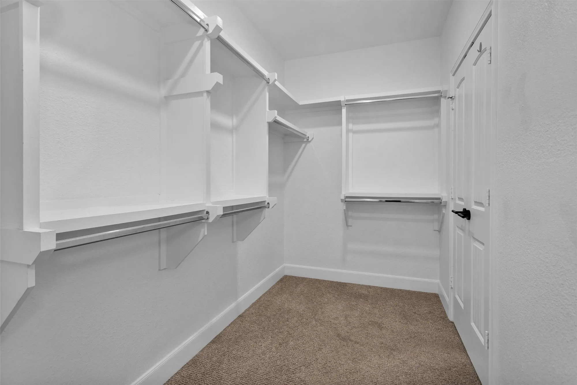 Property Slideshow image 31 of 37 | 6804 westview dr apt 2207, Houston, TX, 77055