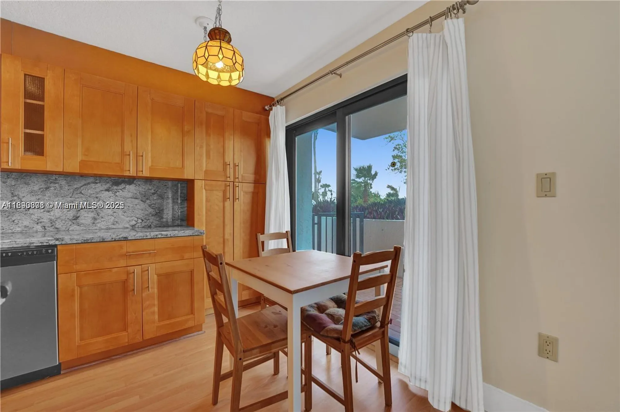 Property Slideshow image 12 of 41 | 1201 s ocean dr apt 405s, Hollywood, FL, 33019