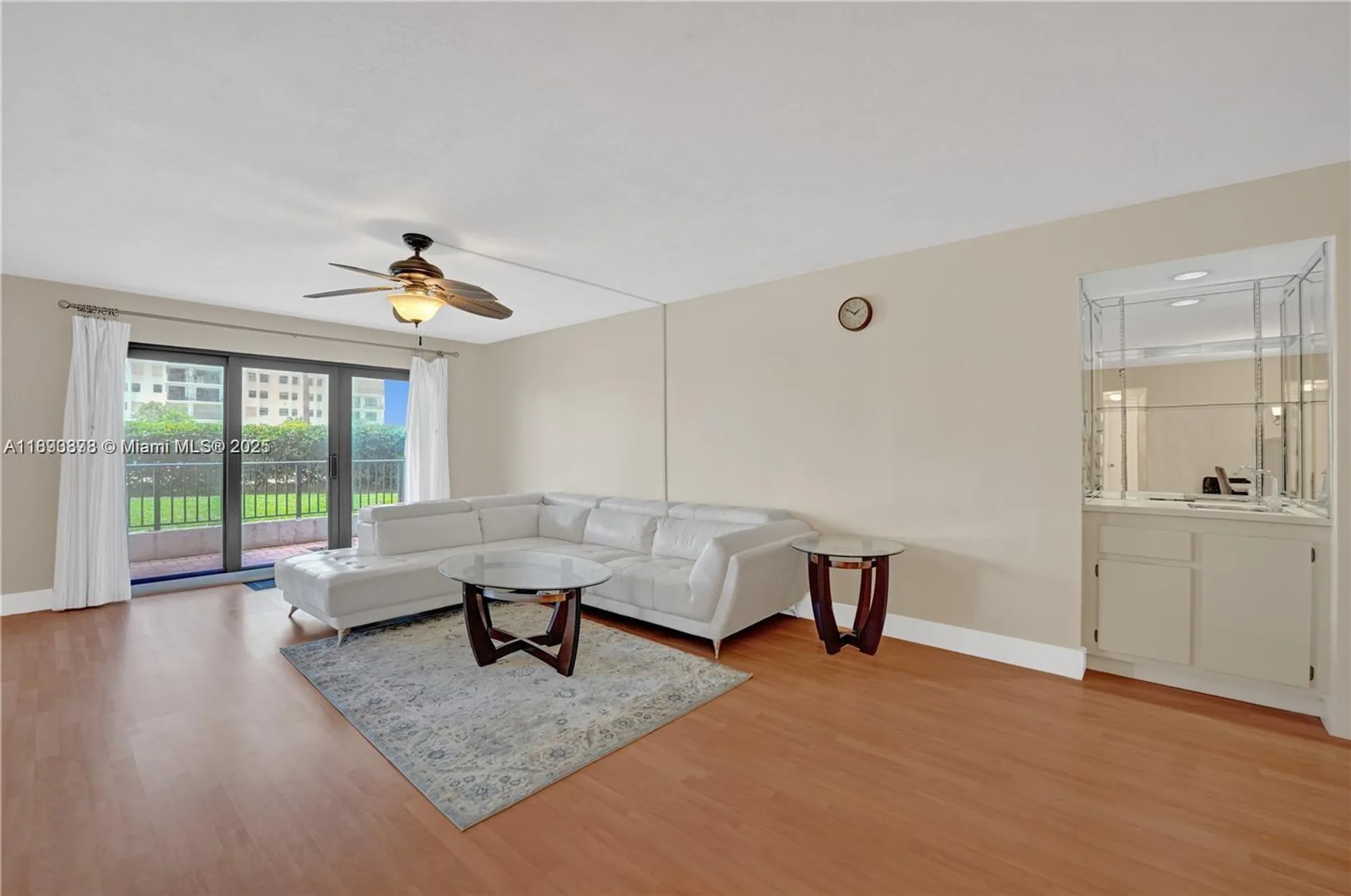 Property Slideshow image 4 of 41 | 1201 s ocean dr apt 405s, Hollywood, FL, 33019