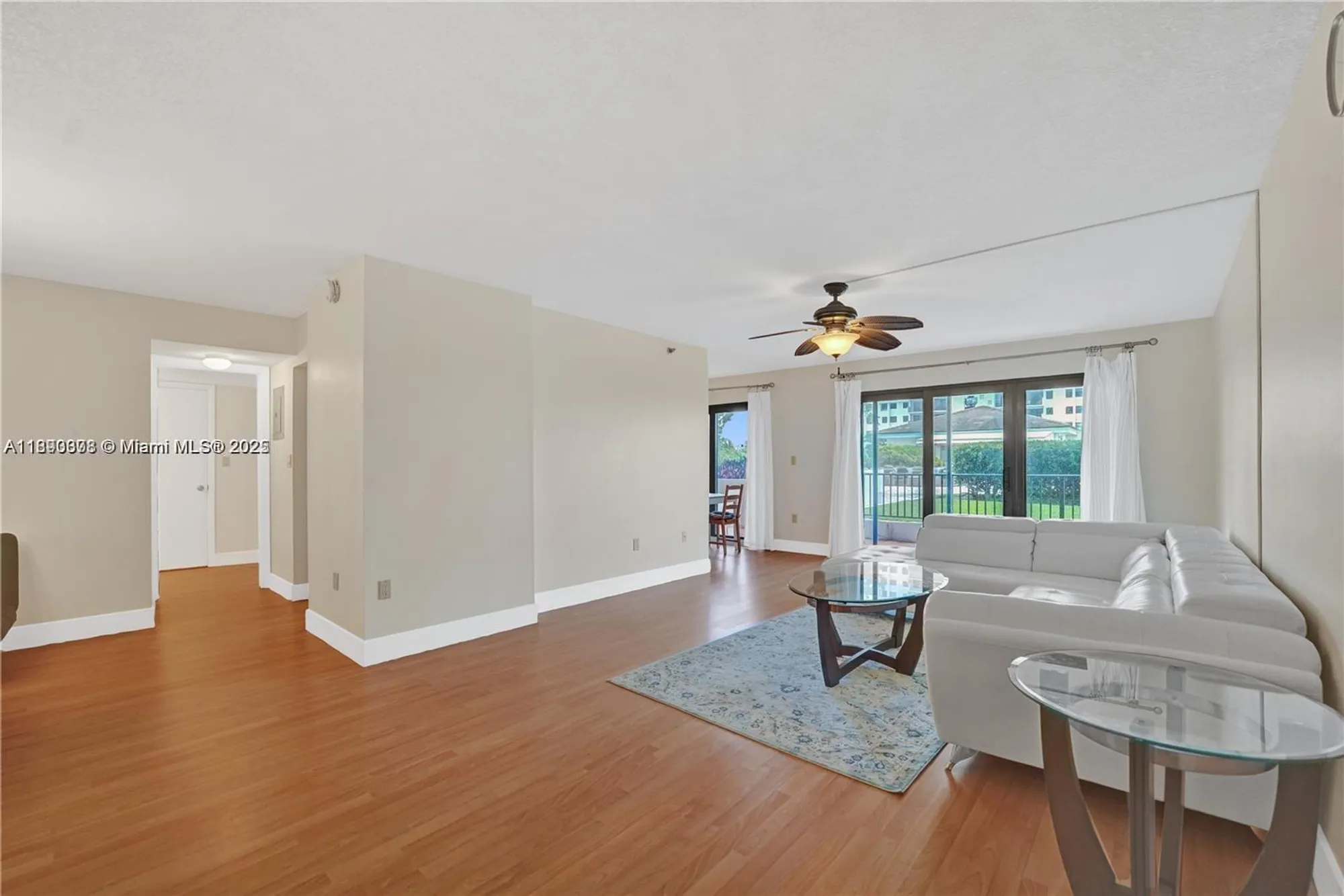 Property Slideshow image 6 of 41 | 1201 s ocean dr apt 405s, Hollywood, FL, 33019