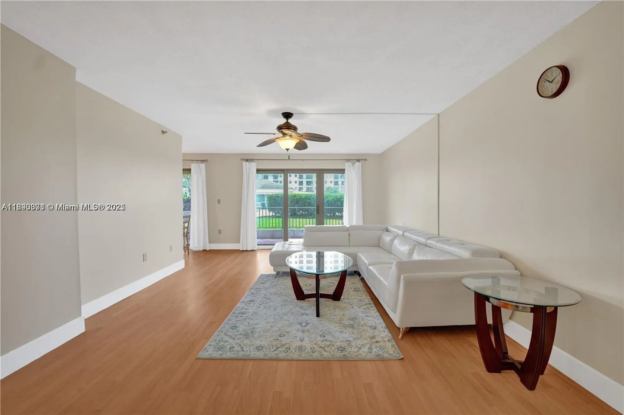 Property Slideshow image 8 of 41 | 1201 s ocean dr apt 405s, Hollywood, FL, 33019